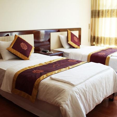 Agri Hotel Diện Biên Phủ Exteriör bild