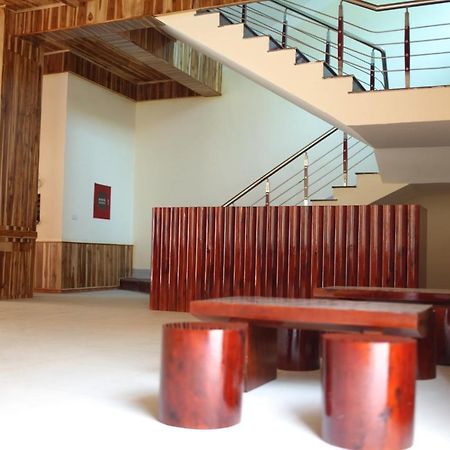 Agri Hotel Diện Biên Phủ Exteriör bild