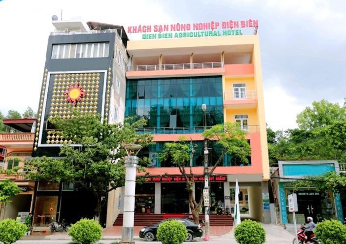 Agri Hotel Diện Biên Phủ Exteriör bild