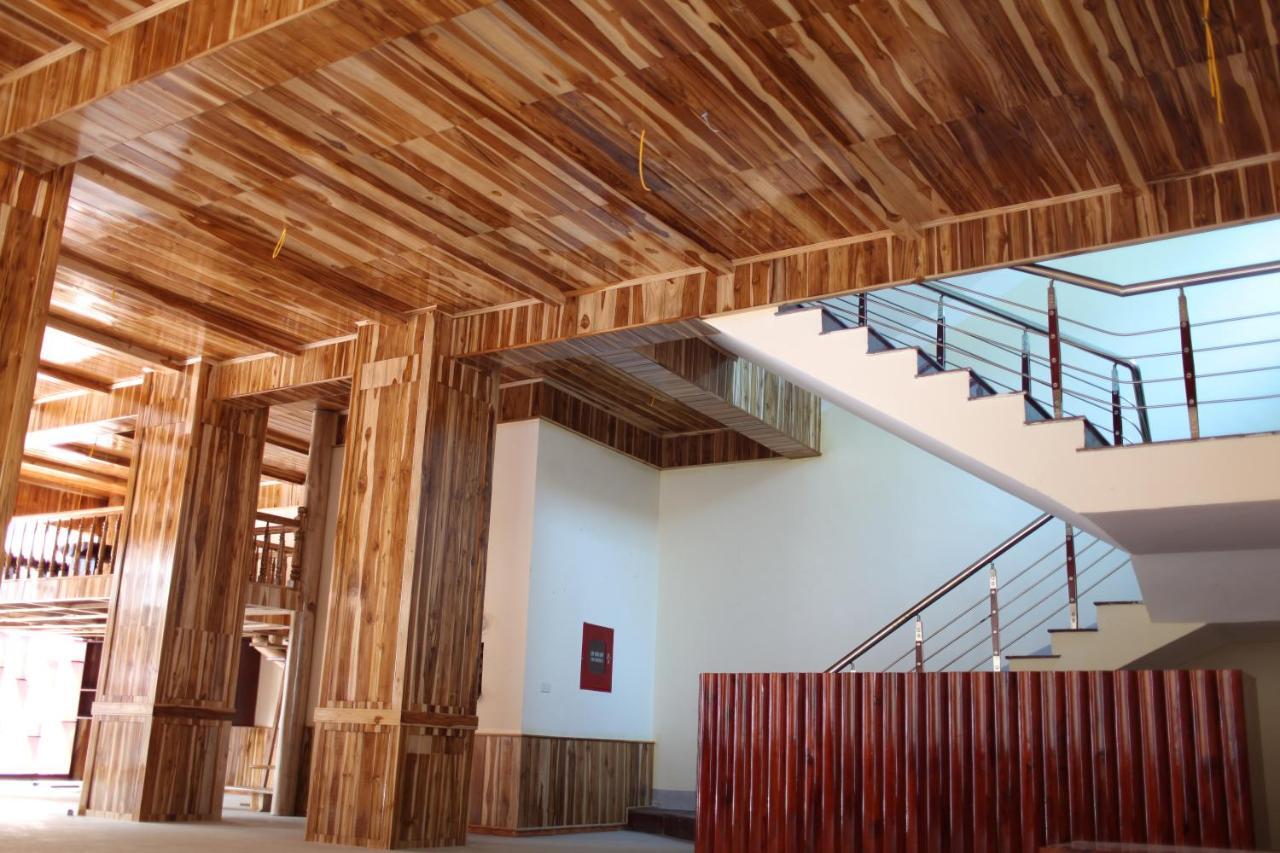 Agri Hotel Diện Biên Phủ Exteriör bild